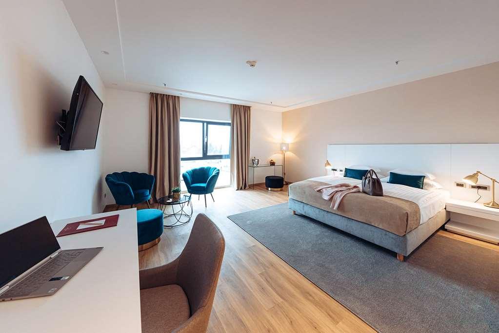 Antunovic Hotel East セスヴェテ 部屋 写真