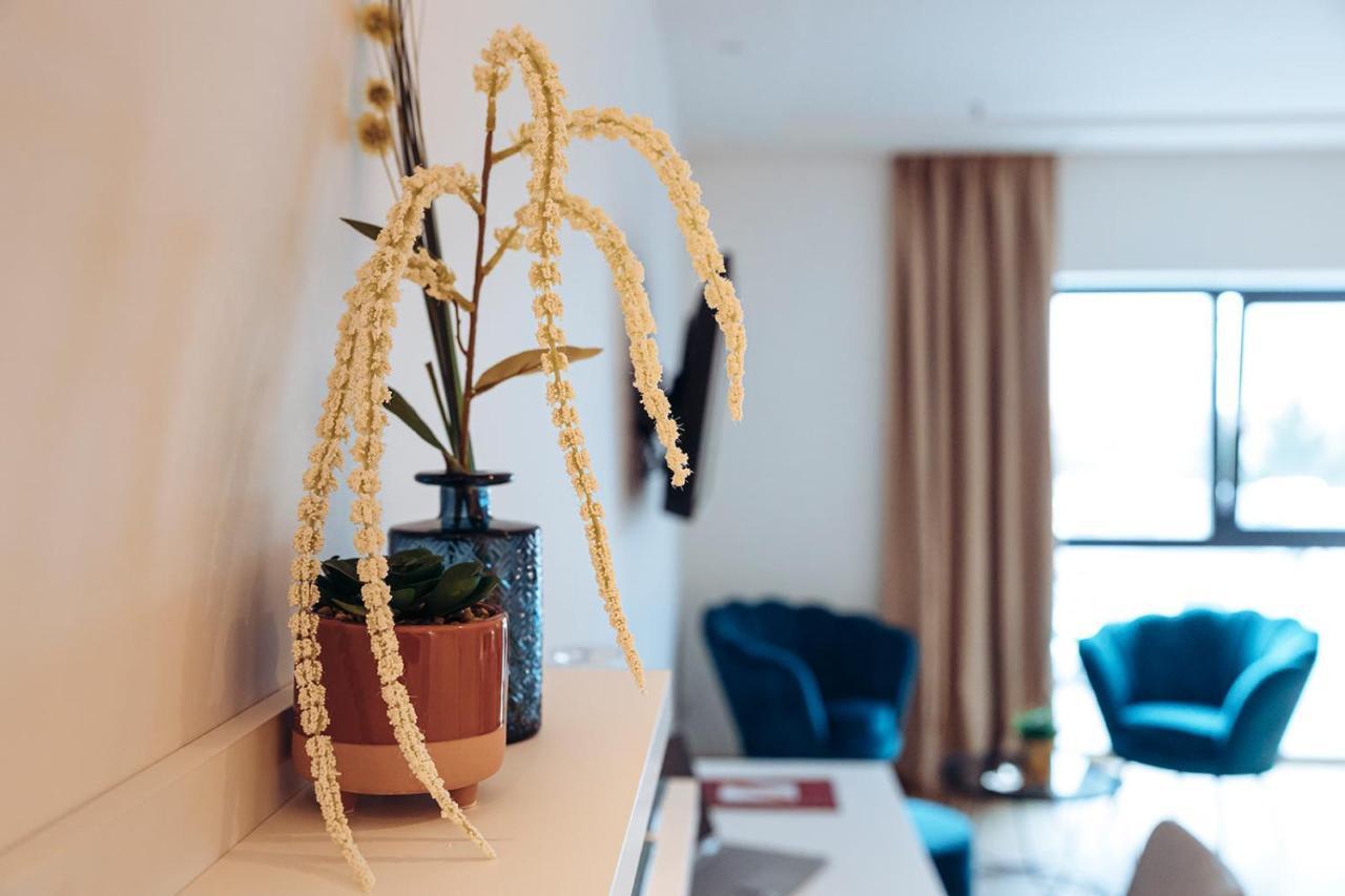 Antunovic Hotel East セスヴェテ エクステリア 写真